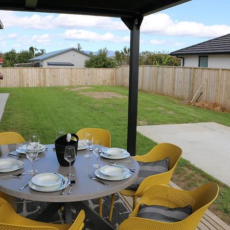 Sun And Sea Sanctuary - Whitianga Holiday Home Exterior photo